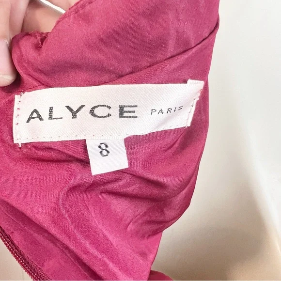 Alyce Paris Style #3712 Burgundy Velvet A-line Beaded Homecoming Formal Dress 8 - Picture 8 of 13